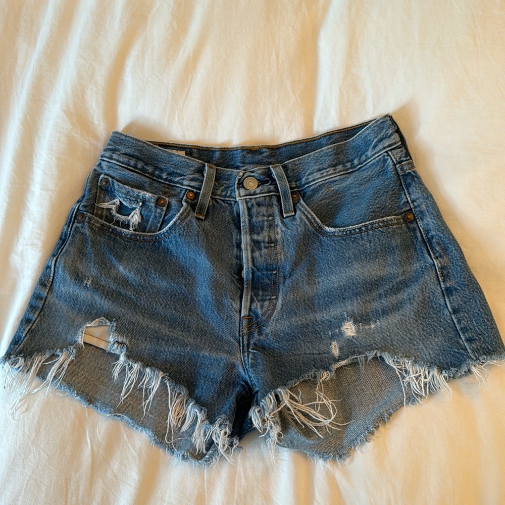 Levi’s 501 Shorts Size 26